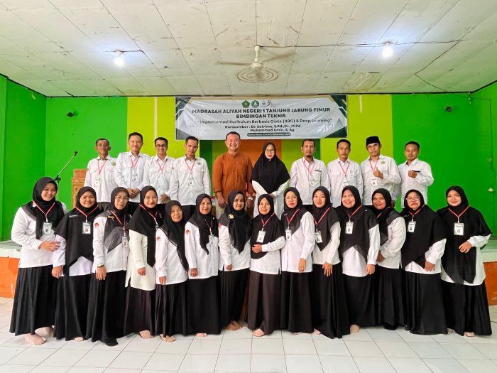 MAN 1 Tanjabtim Gelar Bimtek Deep Learning untuk Guru MAN 1 Tanjabtim Gelar Bimtek Deep Learning untuk Guru