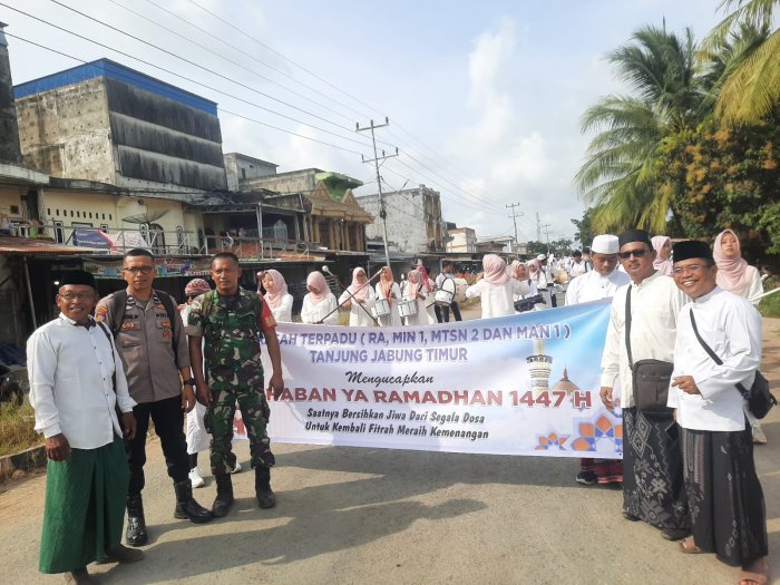 Menyemai Cahaya Ramadhan: Tarhib Penuh Makna MAN 1 Tanjung Jabung Timur Bersama KKM Bandar Jaya