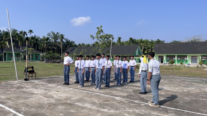 30 Siswa-Siswi MAN 1 Tanjung Jabung Timur Ikuti Seleksi Paskibraka Tingkat Kecamatan untuk HUT RI Ke-81